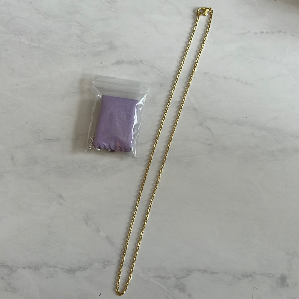 18K gold necklace